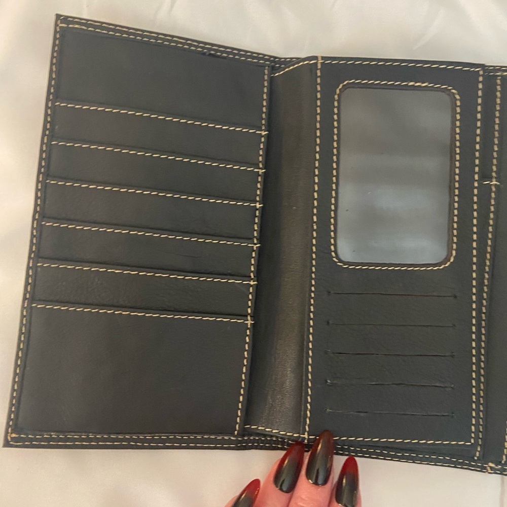 BLACK WALLET - Picture 5 of 5